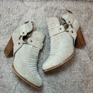 Seychelles Anthropology Impossible Suede Harness‎ Ankle Booties Womens 6.5 Sand